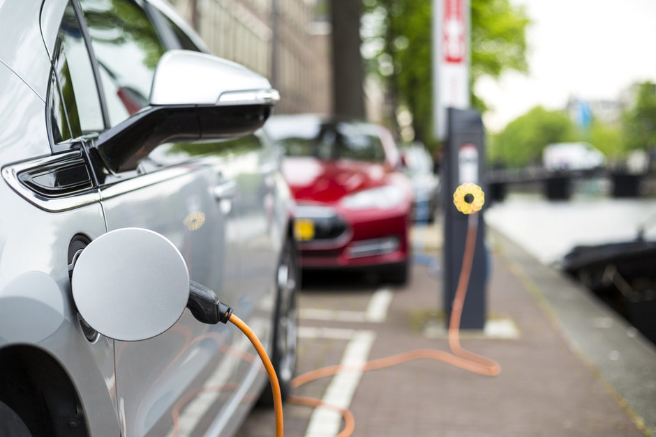 CA Cities, Groups Get Funds for EV Charging Plans
